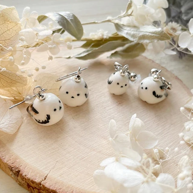 シマエナガのピアス 陶器製